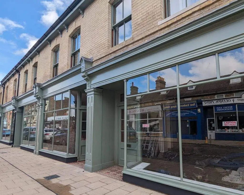 Shopfront improvement to 198-206 London Road South